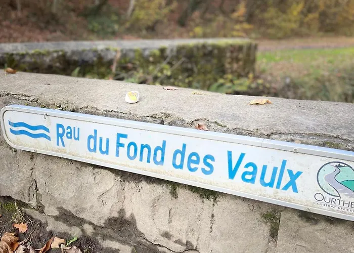 Fond Des Vaulx Hébergement de vacances *